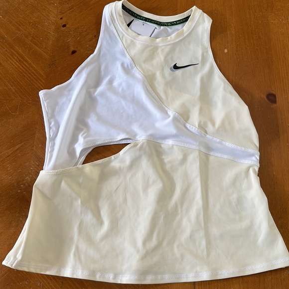 Women’s Nike Tennis Summer Print Slam Tank White DD8841-113 Size Large NEW - Picture 5 of 5